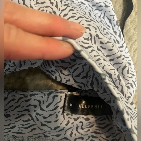 Allfenix sports bra XS - Picture 4 of 5